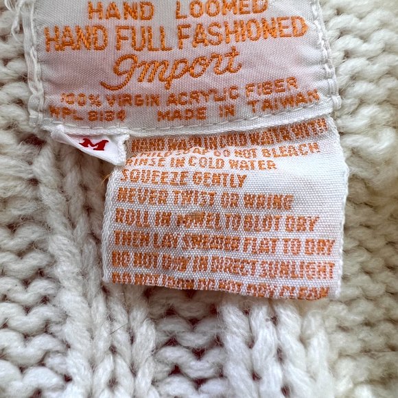 80's Sweater Vest - Button Up - Cable Knit - Size Medium - Picture 10 of 10